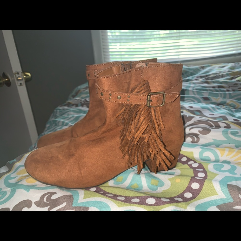 Size 6 brown booties